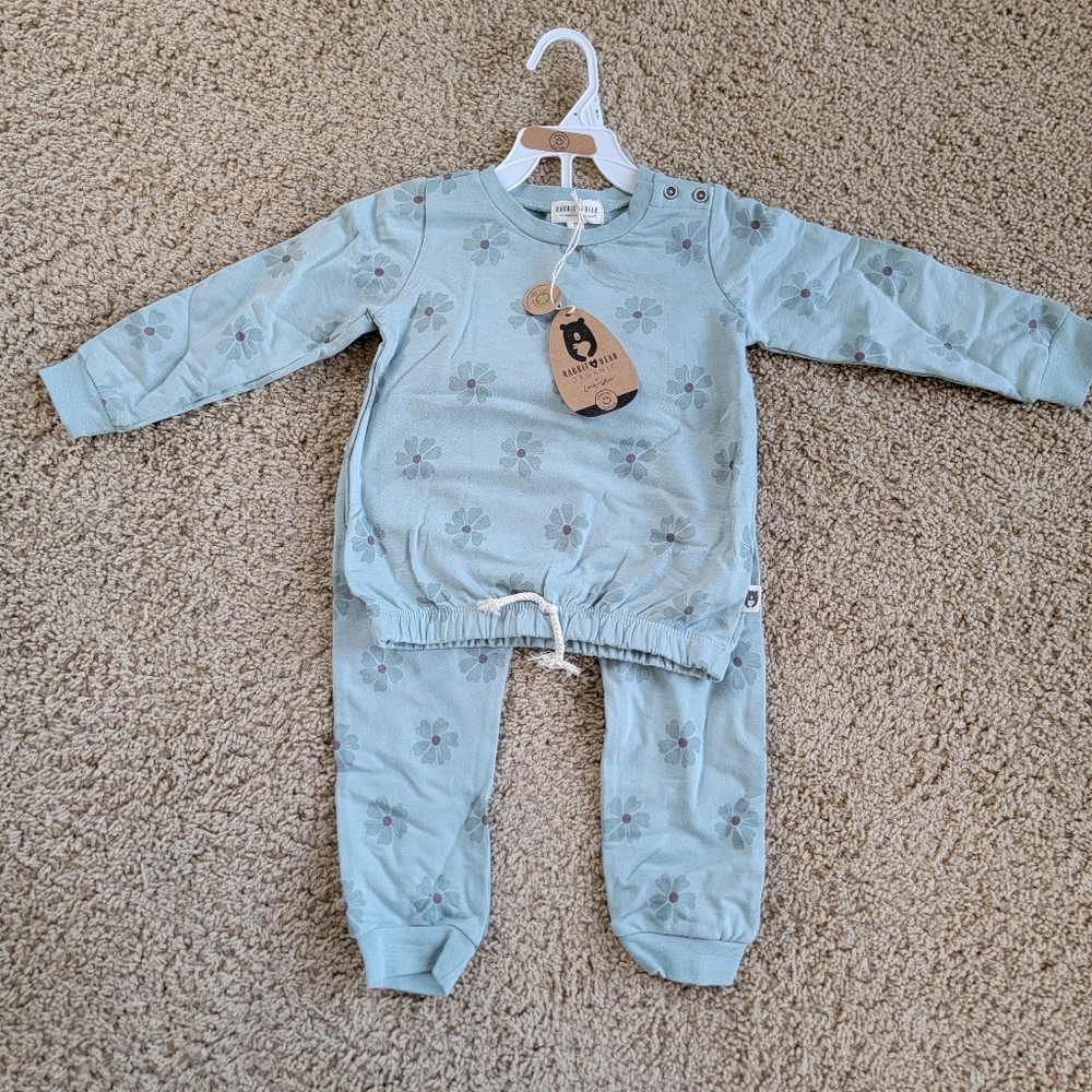 NWT Rabbit Bear Sweatshirt Sweatpants Set - 3T - Floral, Teal